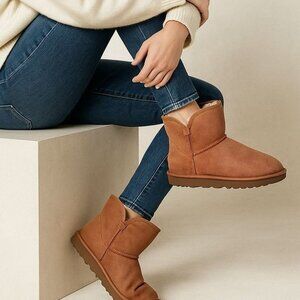 Kirkland 10 Real Fur Boots Shearling Sheepskin Suede Scalloped Fold over Shoes